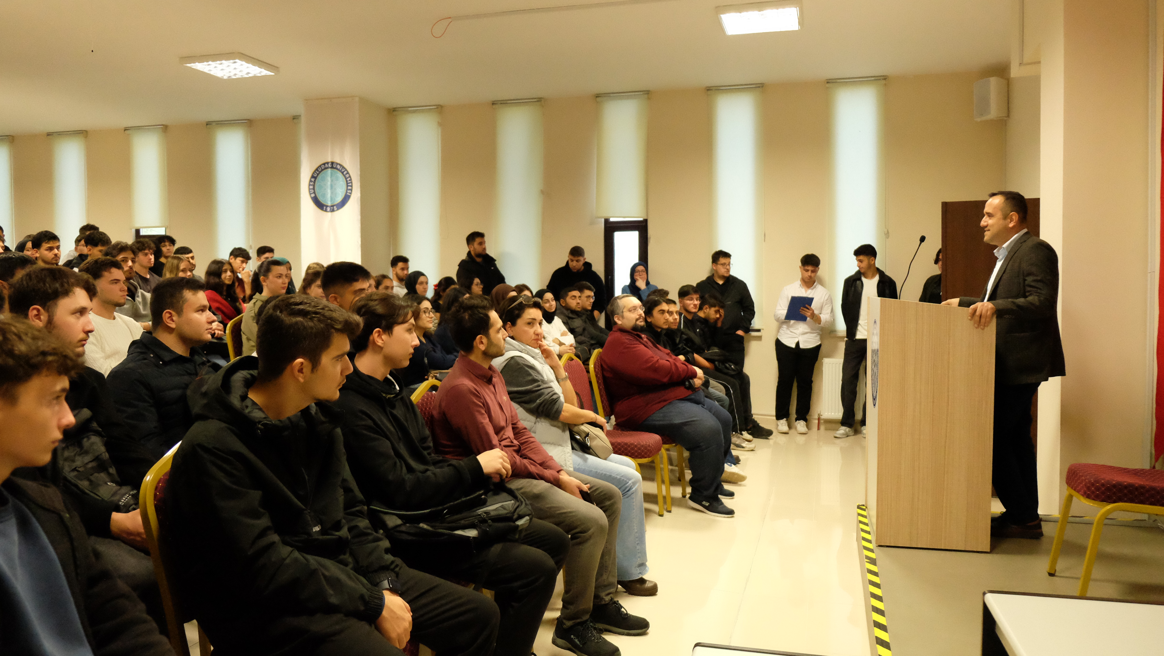 Yüksekokulumuzda Yeni Öğrencilerimiz İçin Oryantasyon Eğitimi Gerçekleştirildi